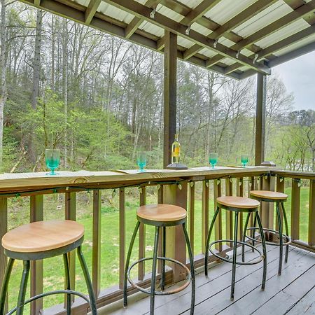 Smoky Mountain Cozy Cove Cabin Deck And Fire Pit! Cosby Екстер'єр фото