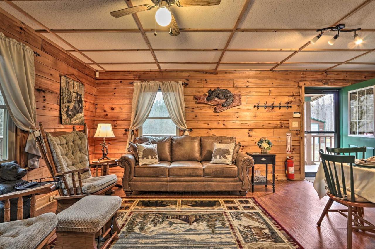 Smoky Mountain Cozy Cove Cabin Deck And Fire Pit! Cosby Екстер'єр фото
