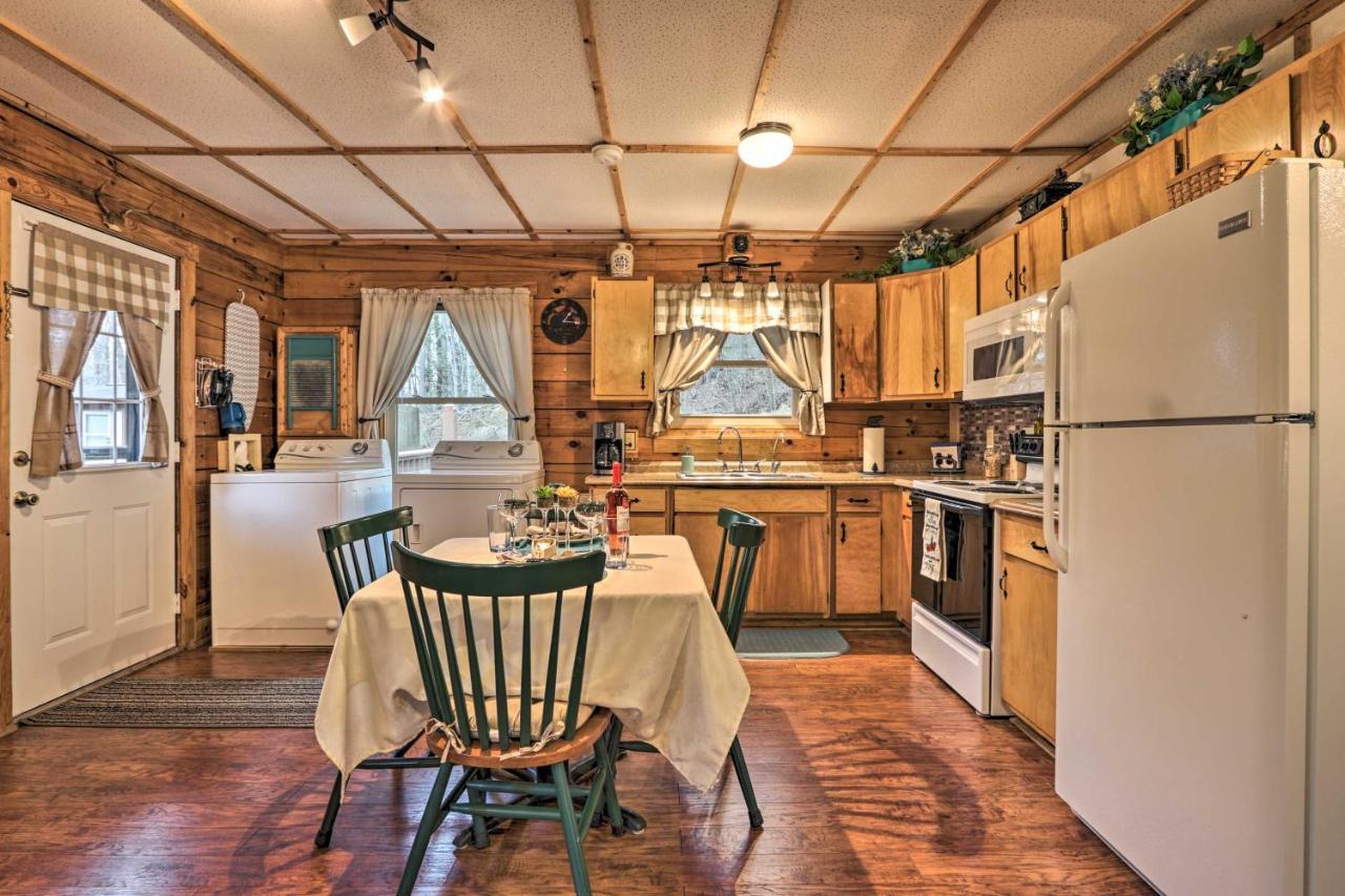 Smoky Mountain Cozy Cove Cabin Deck And Fire Pit! Cosby Екстер'єр фото