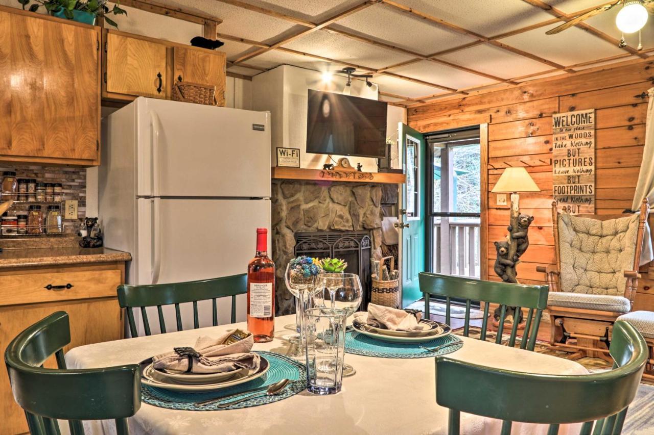 Smoky Mountain Cozy Cove Cabin Deck And Fire Pit! Cosby Екстер'єр фото